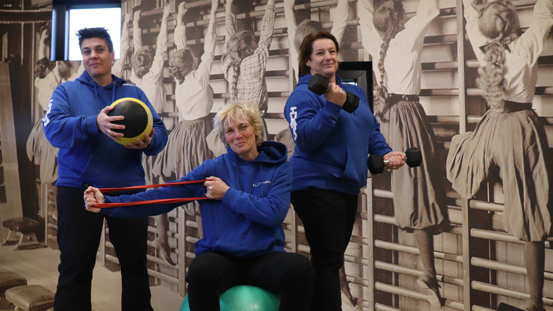 Sweat Healthcenter Vlissingen, trainingsvloer en coaches